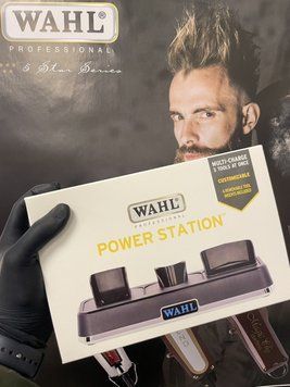 Зарядная станция Wahl Professional Multi-Charge для 3-х беспроводных устройств 5V (3023997) 3023997 фото