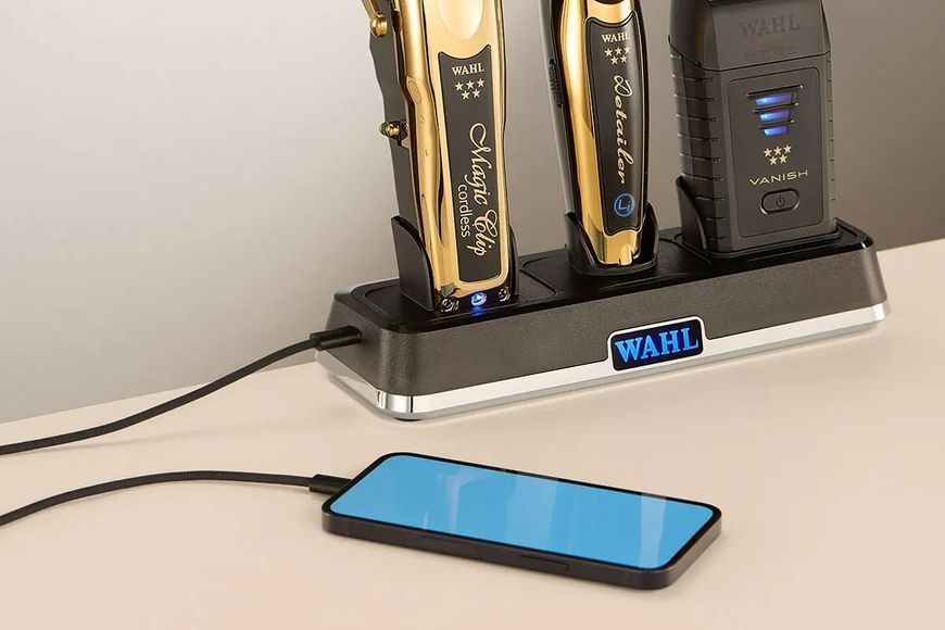 Зарядна станція Wahl Professional Multi-Charge для 3 бездротових пристроїв 5V (3023997) 3023997 фото
